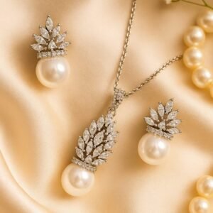 Pearl Crown Half Set